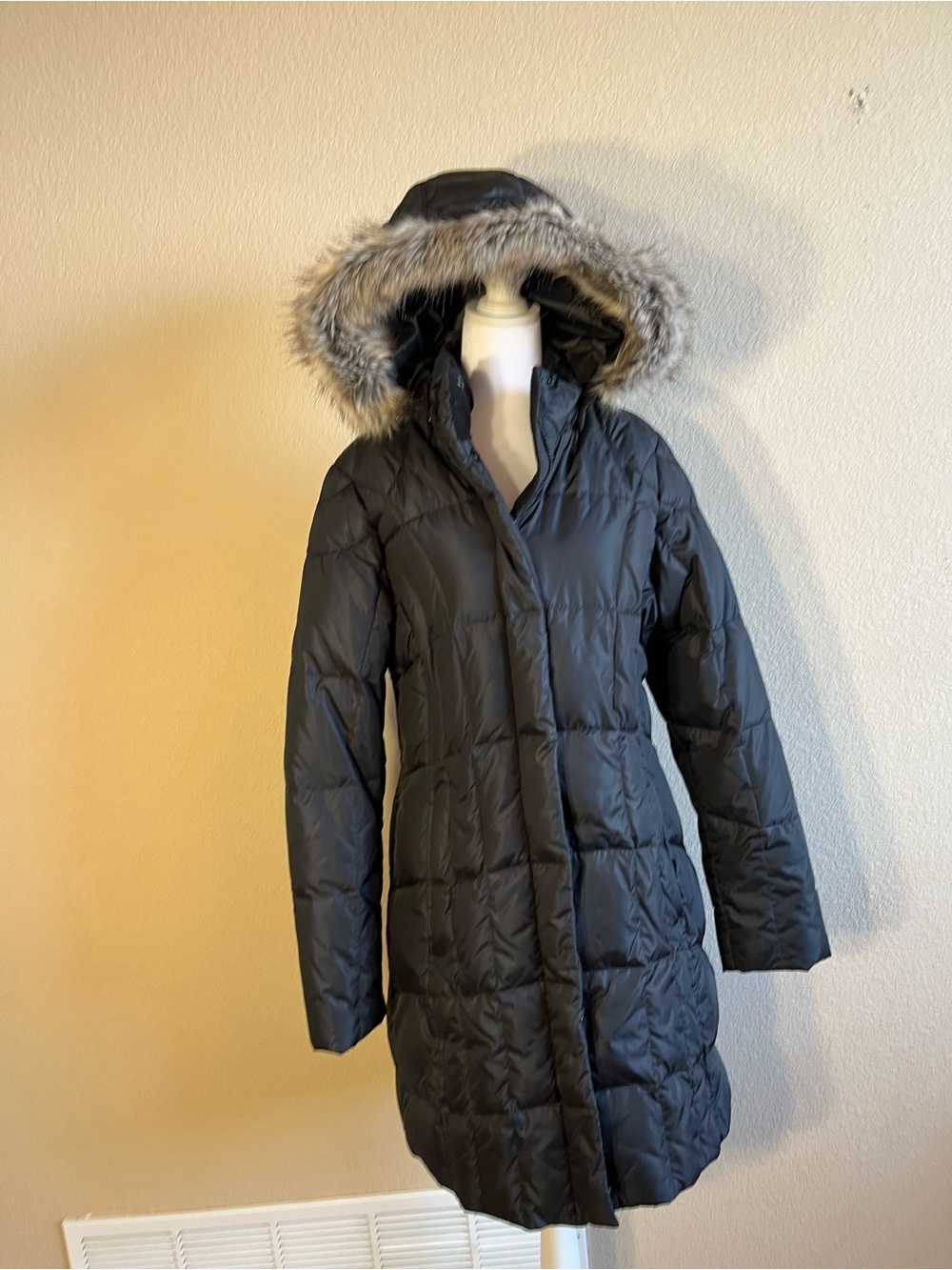 Eddie Bauer Black Long Hooded Puffer Coat with Faux Fur Trim